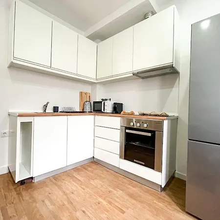 Apartment Magnificent Egas Moniz By Unique Hosts Porto