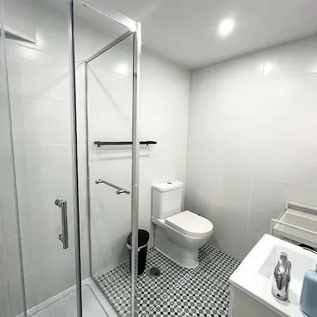Apartment Magnificent Egas Moniz By Unique Hosts